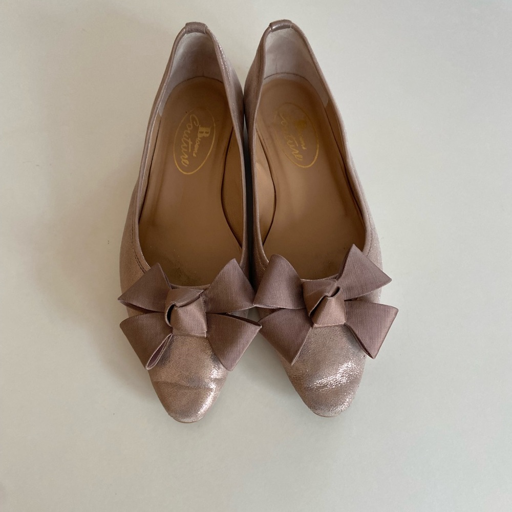 Elegant Brown Couture Bow Flats